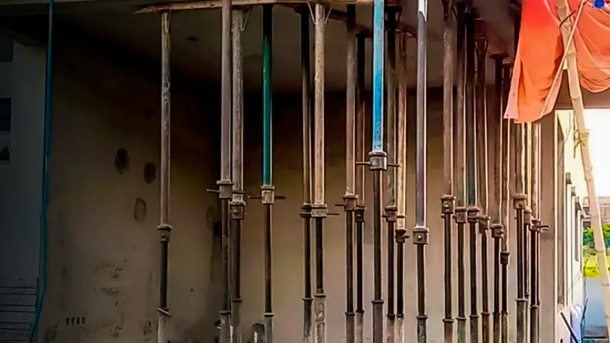 Heavy Duty Construction Jacks Available for Rent